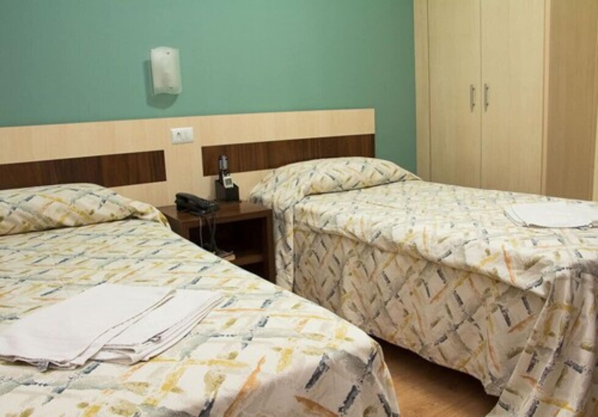 Rede Andrade Mercado Hotel Курітіба Екстер'єр фото