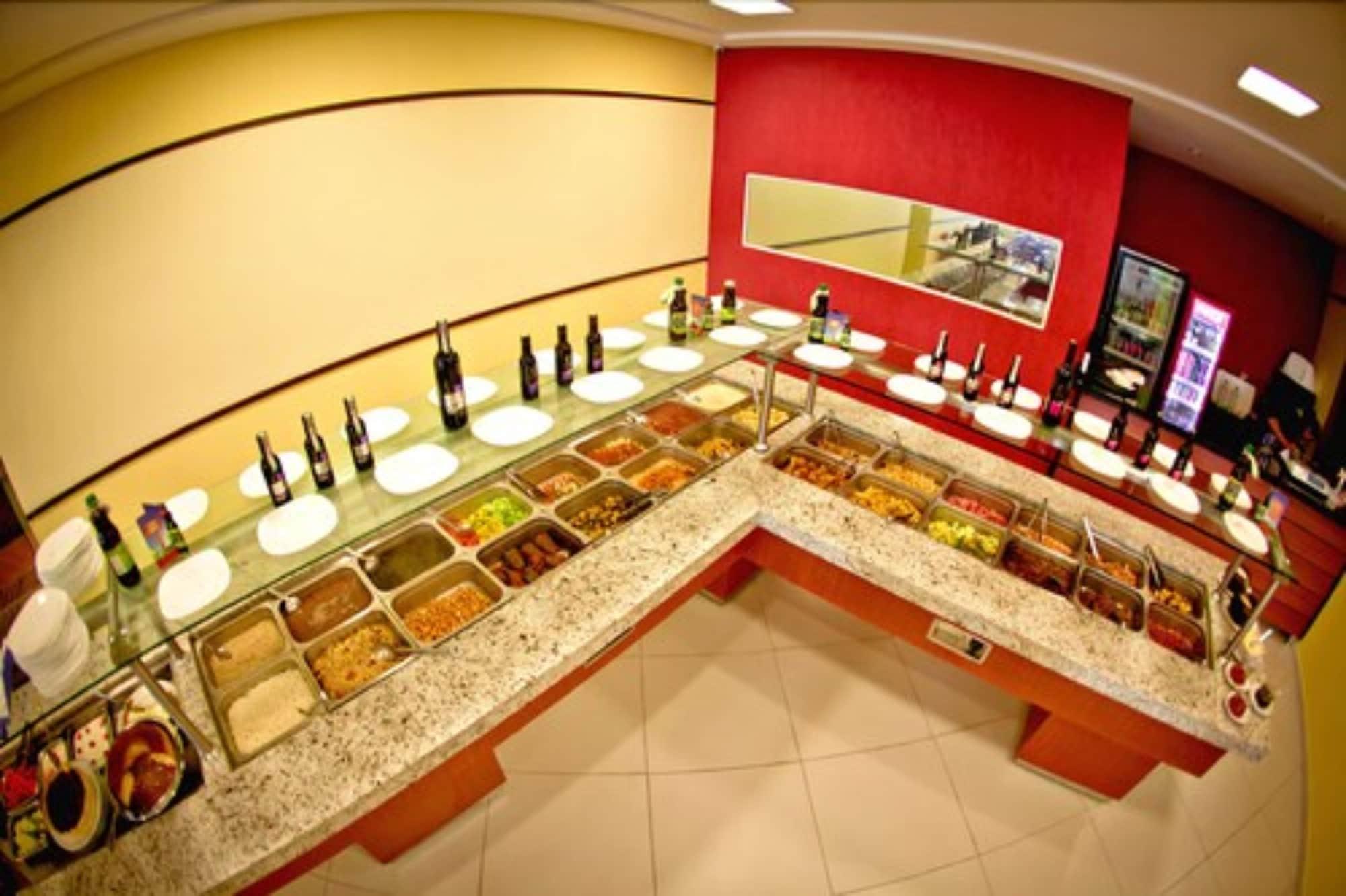 Rede Andrade Mercado Hotel Курітіба Екстер'єр фото