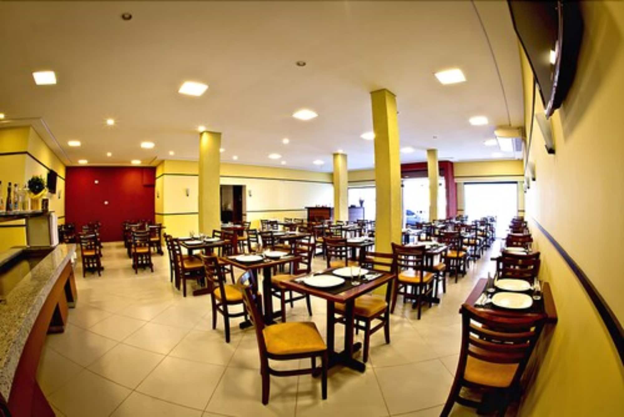 Rede Andrade Mercado Hotel Курітіба Екстер'єр фото