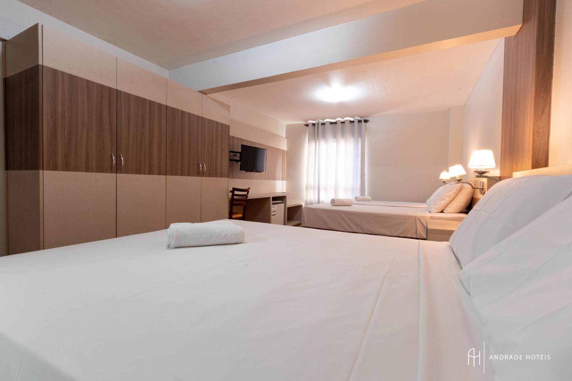 Rede Andrade Mercado Hotel Курітіба Екстер'єр фото
