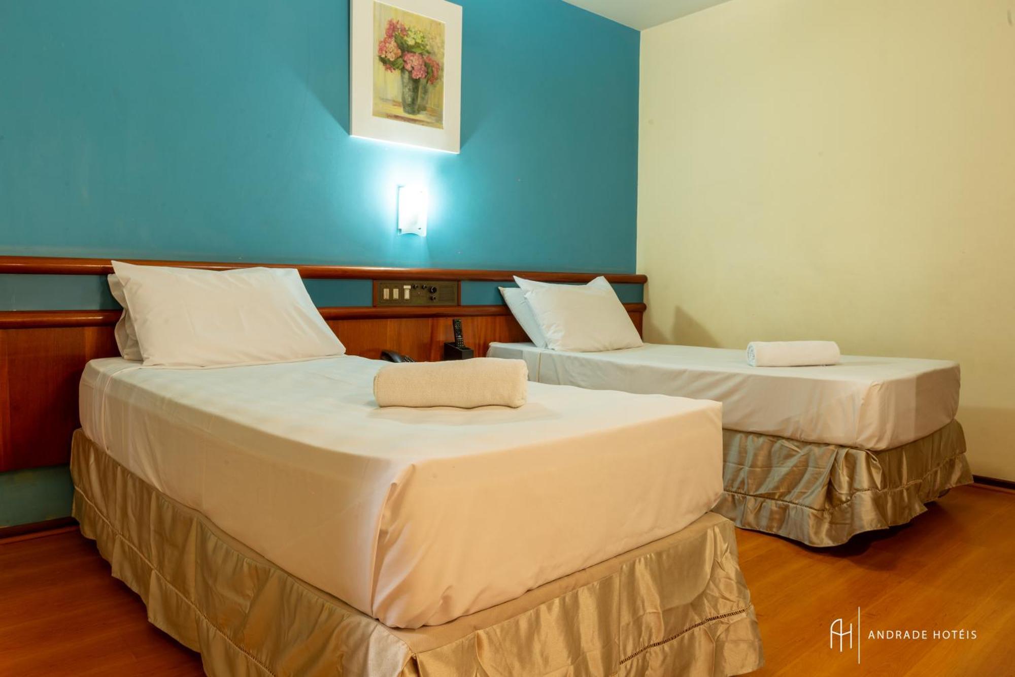 Rede Andrade Mercado Hotel Курітіба Екстер'єр фото