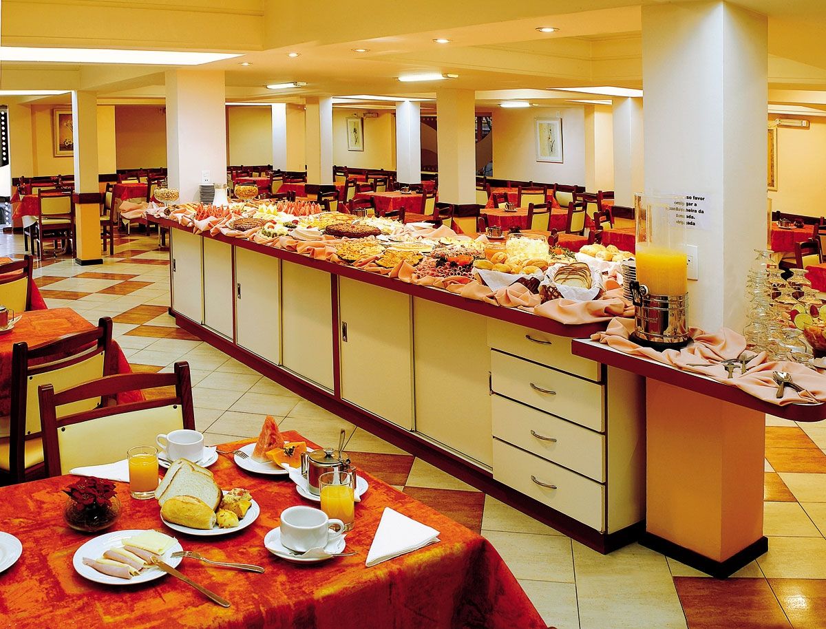 Rede Andrade Mercado Hotel Курітіба Екстер'єр фото
